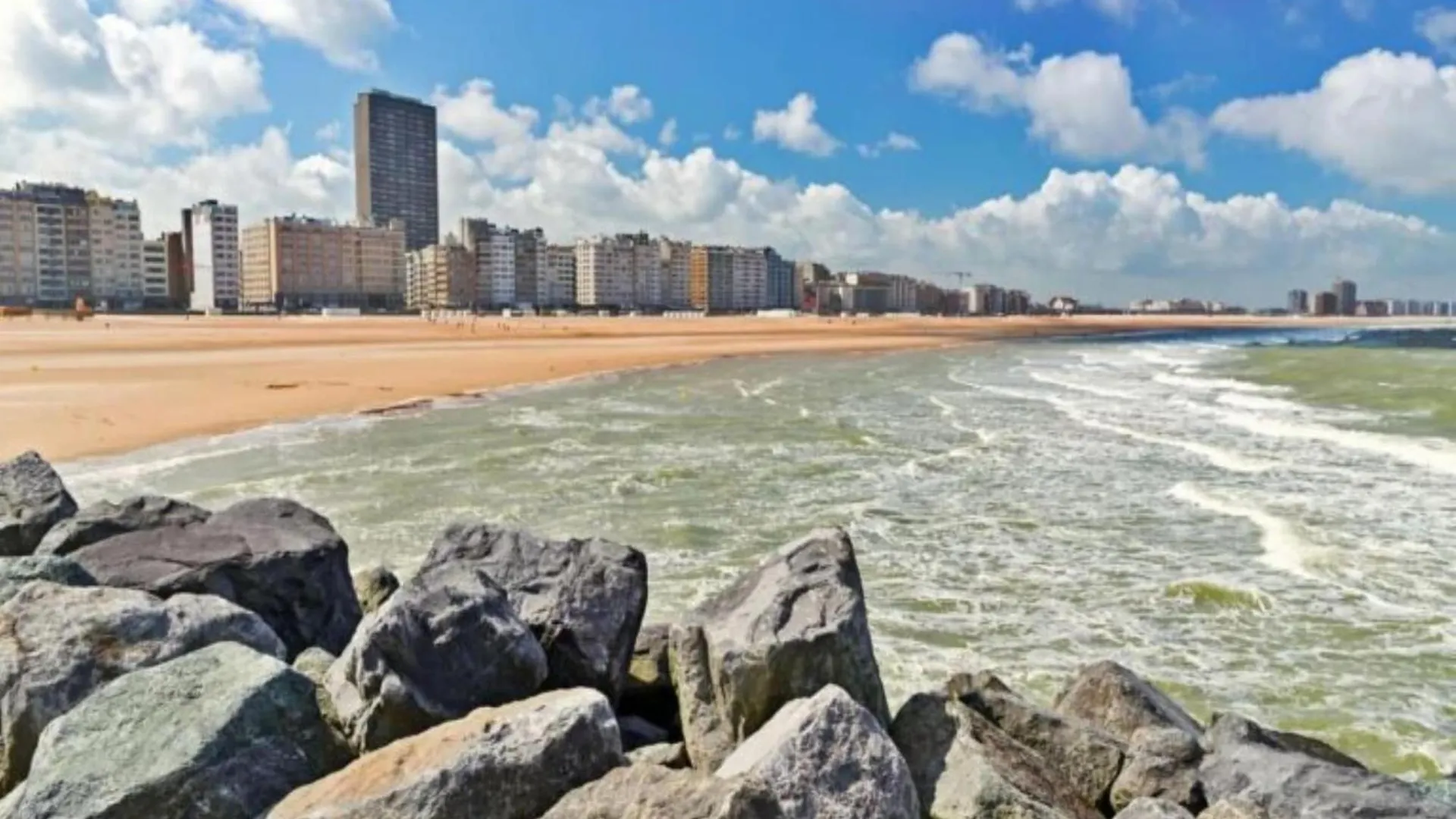 Beautiful Apartment With View Ostend